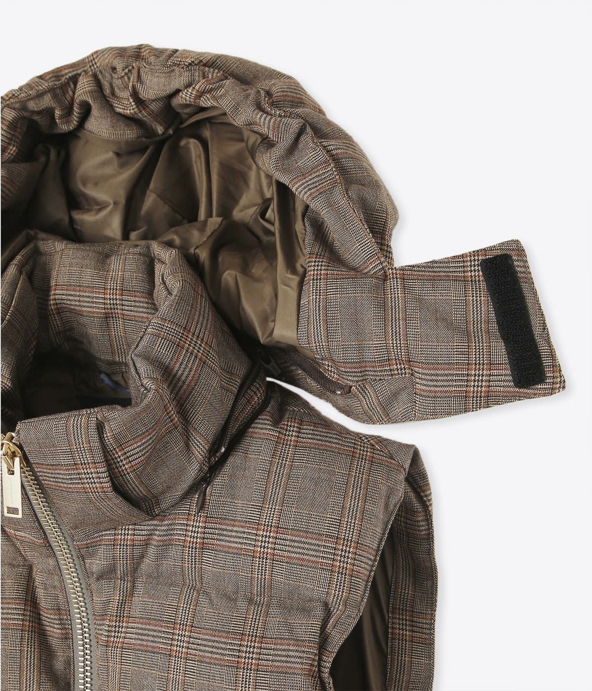 000000003203-23.jpg?size=xl&w=