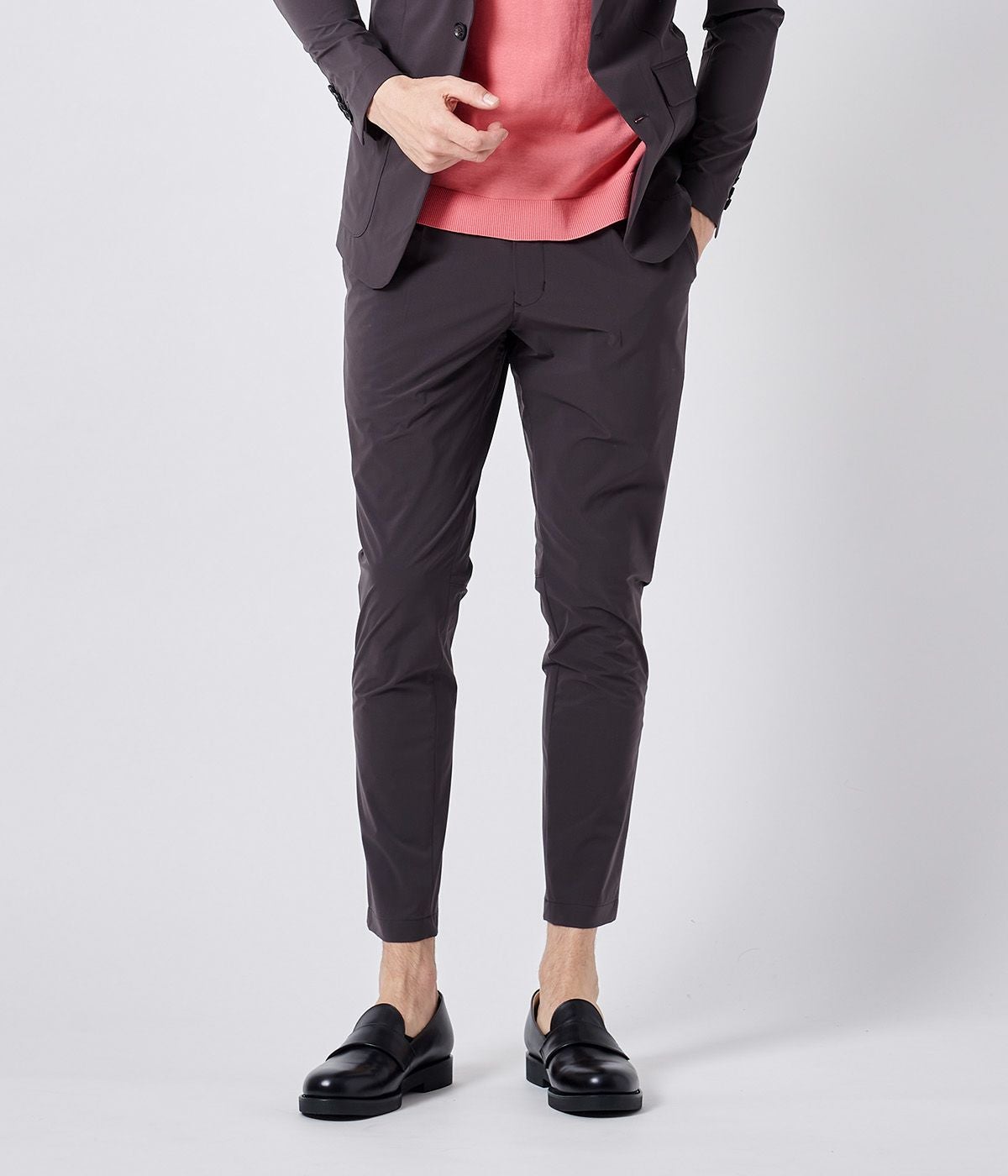 TRAVEL EASY TUCK PANTS | junhashimoto（ジュンハシモト）Official