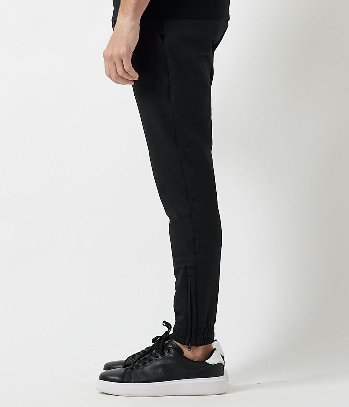 GATHER TUCK PANTS -EMBOSS CAMO- | junhashimoto（ジュンハシモト