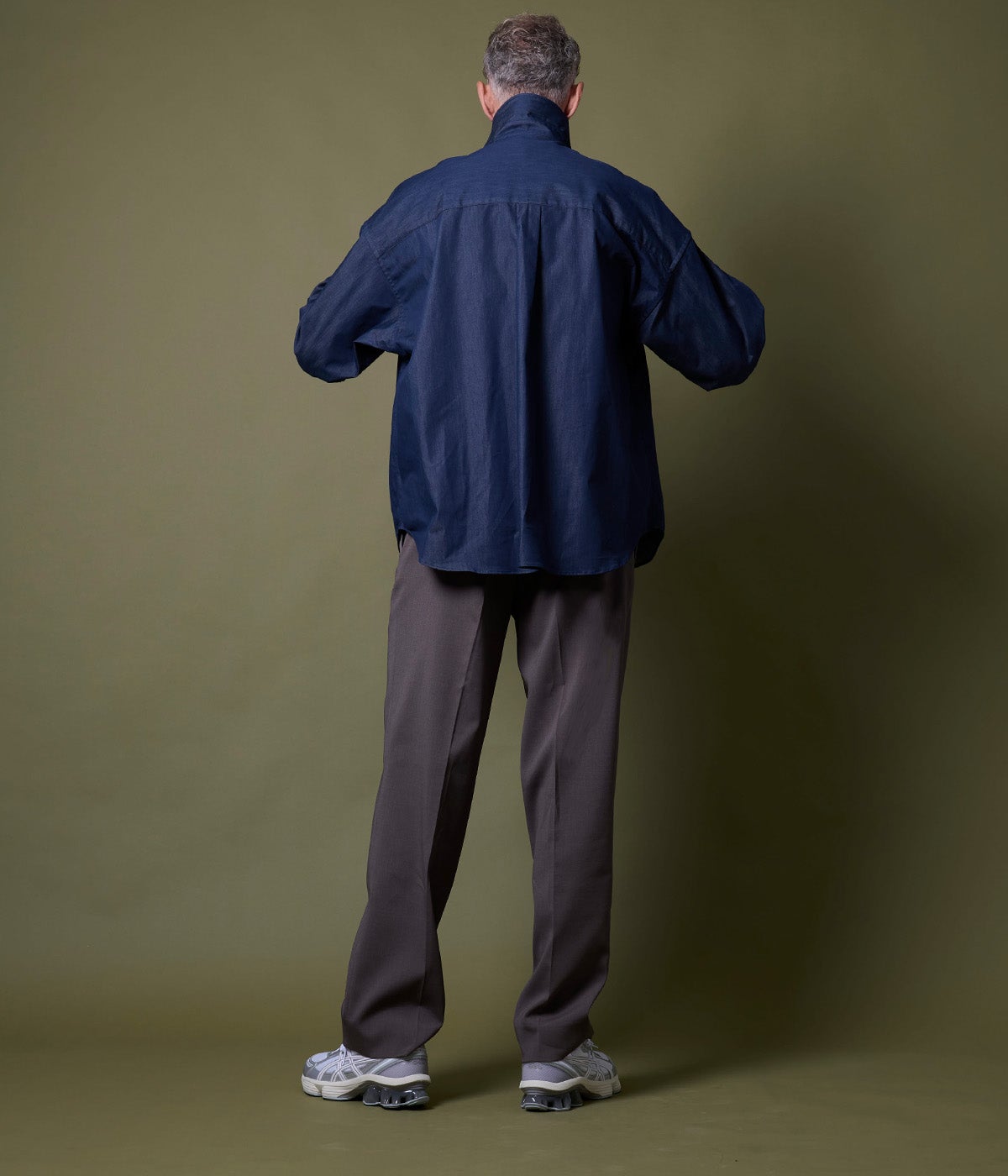 BACK 